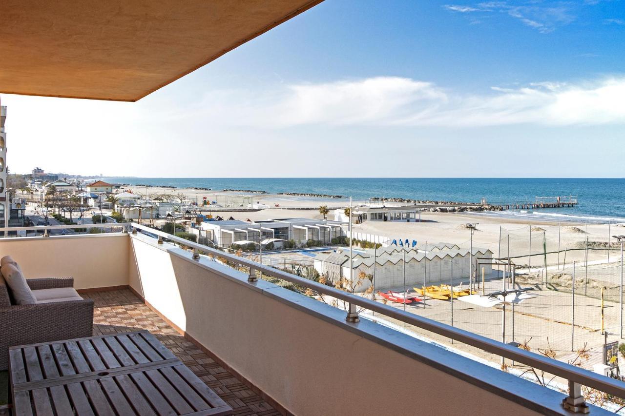 Crima Mare Luxury Misano Adriatico Exterior foto