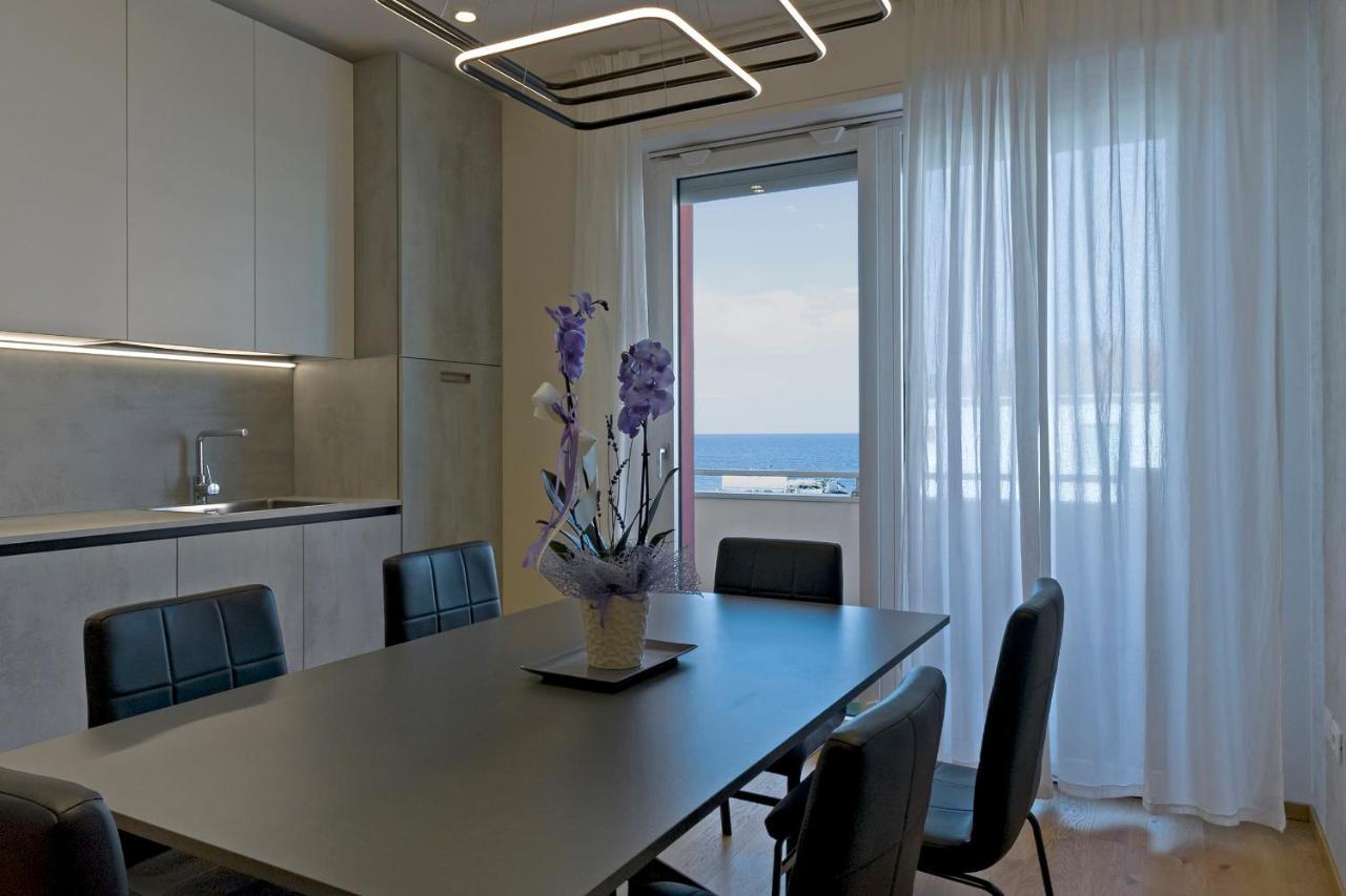 Crima Mare Luxury Misano Adriatico Exterior foto