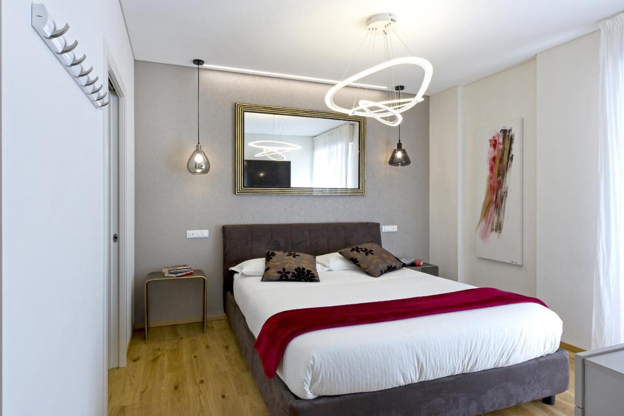 Crima Mare Luxury Misano Adriatico Exterior foto